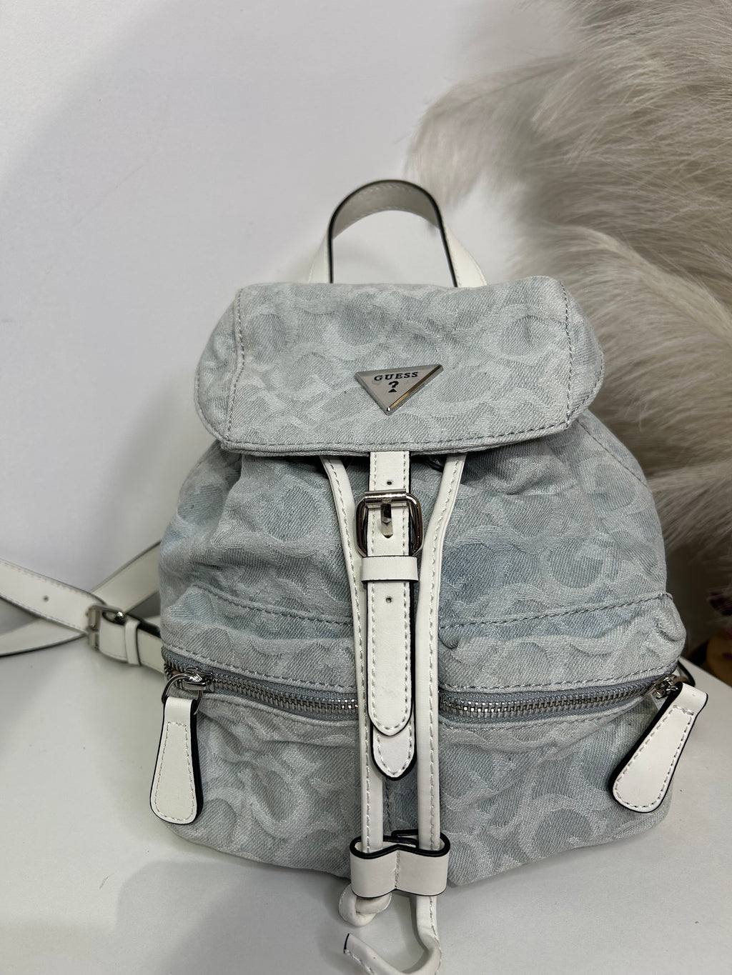 Mochila Guess