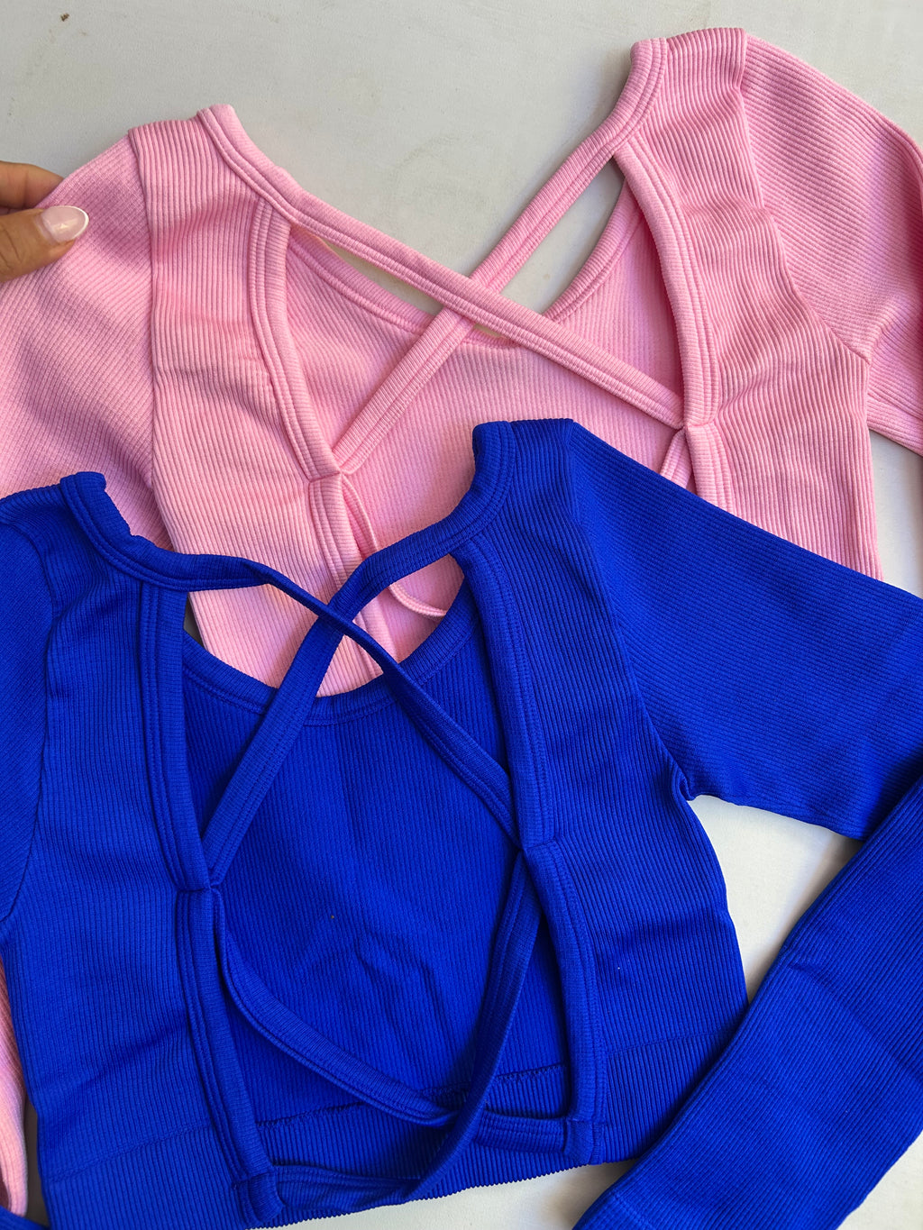 Set deportivo con blusa larga