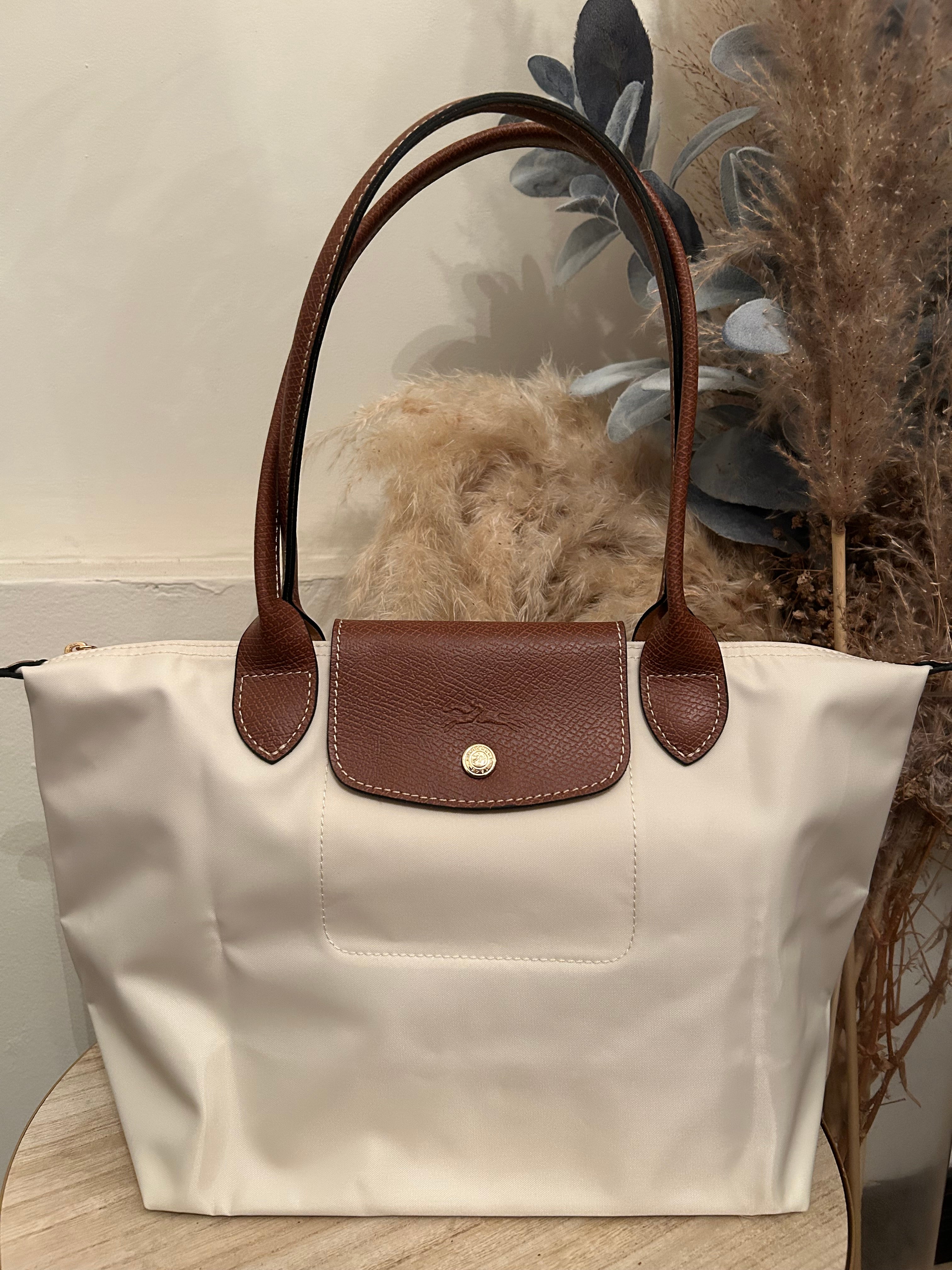Longchamp M