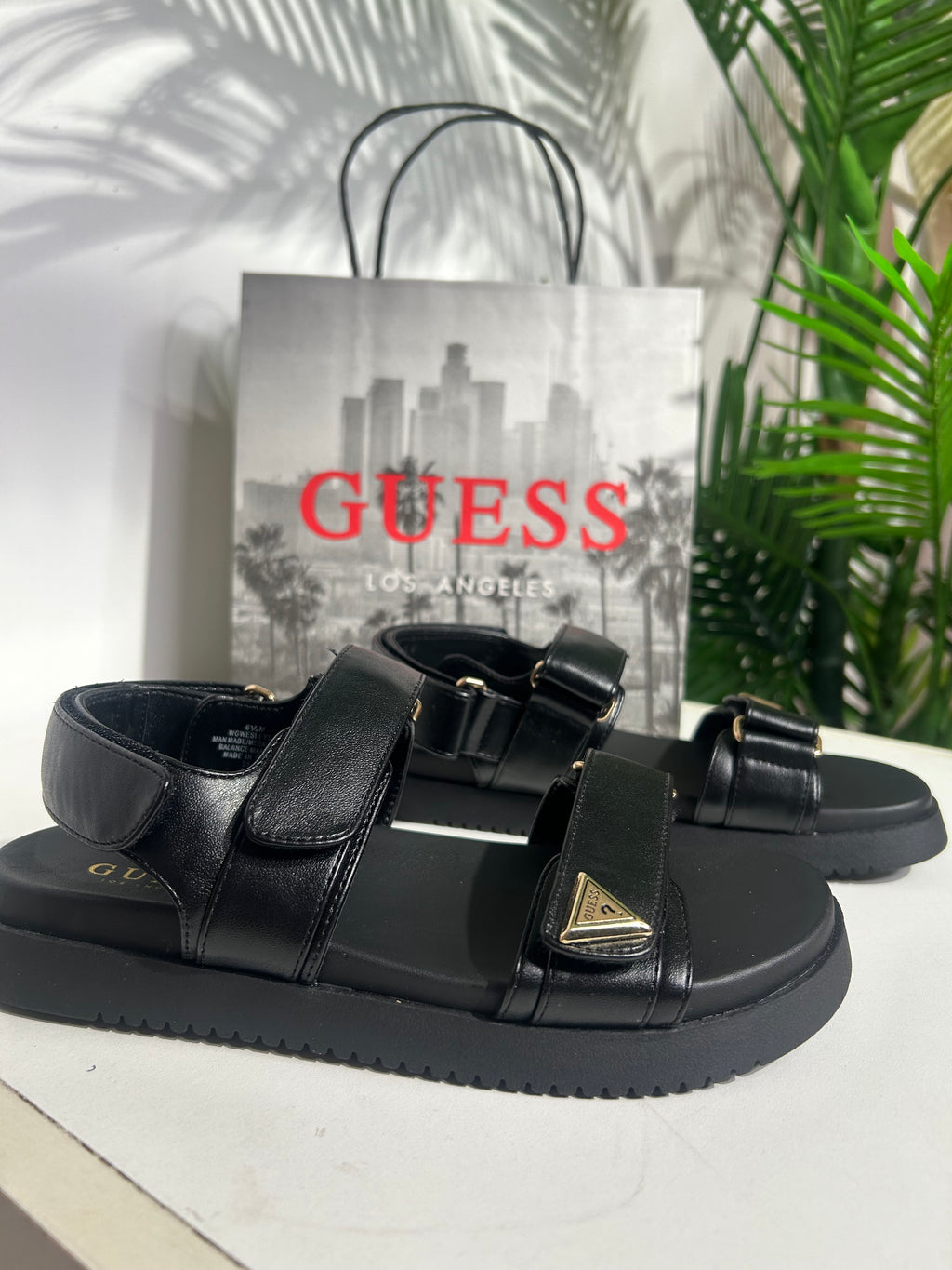 Sandalias Guess