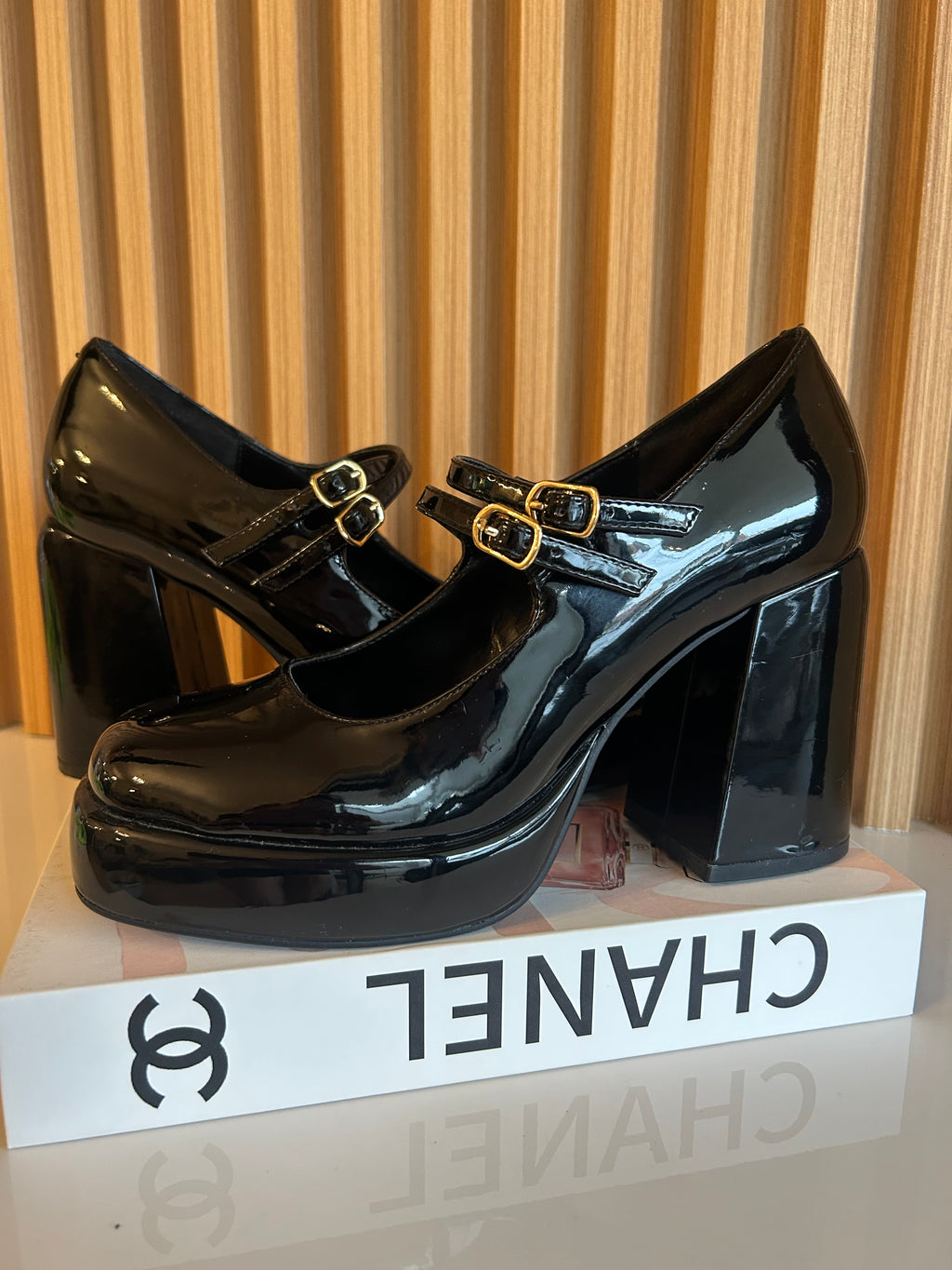 Zapato Guees