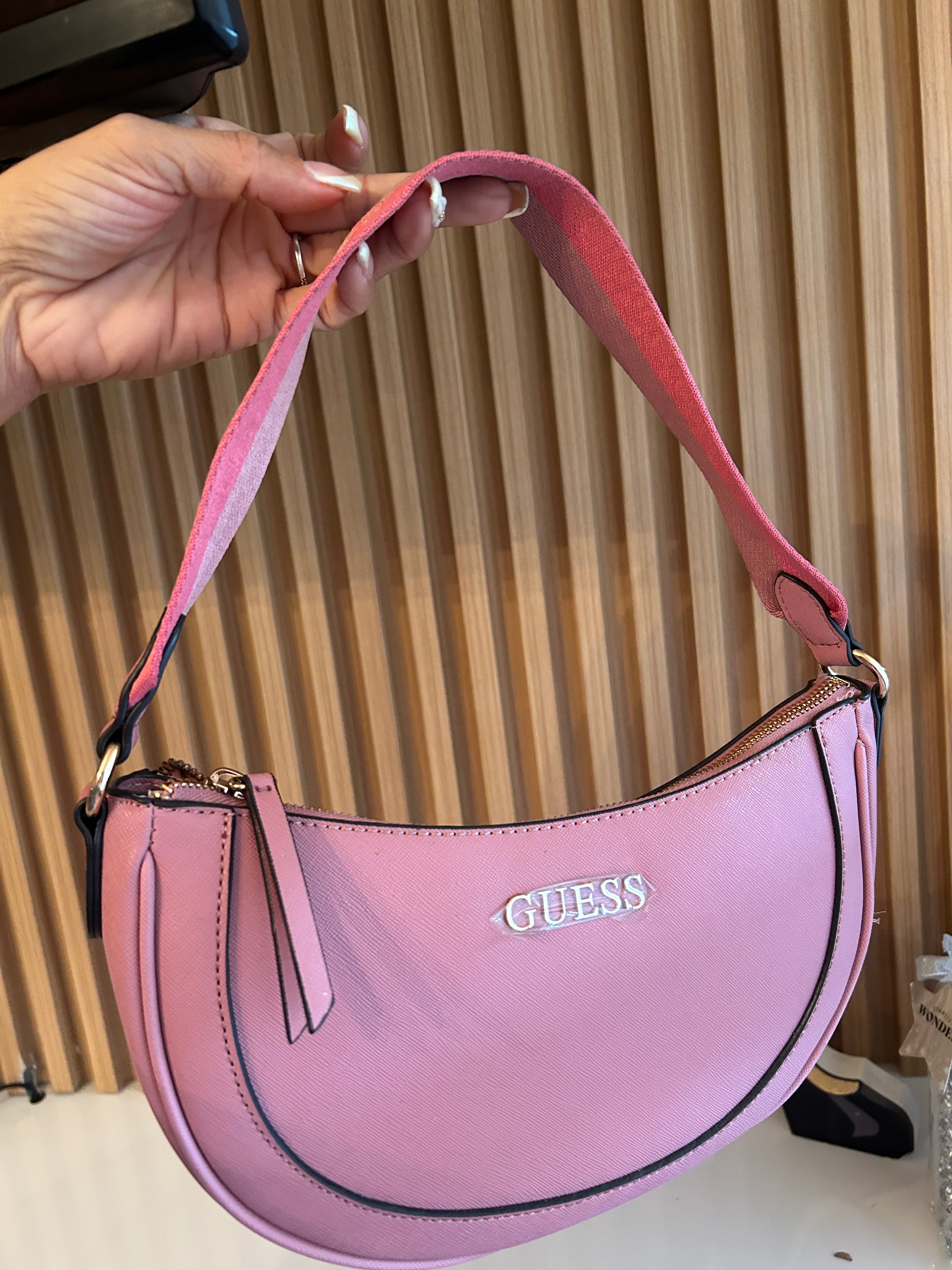 Bolsos Guees