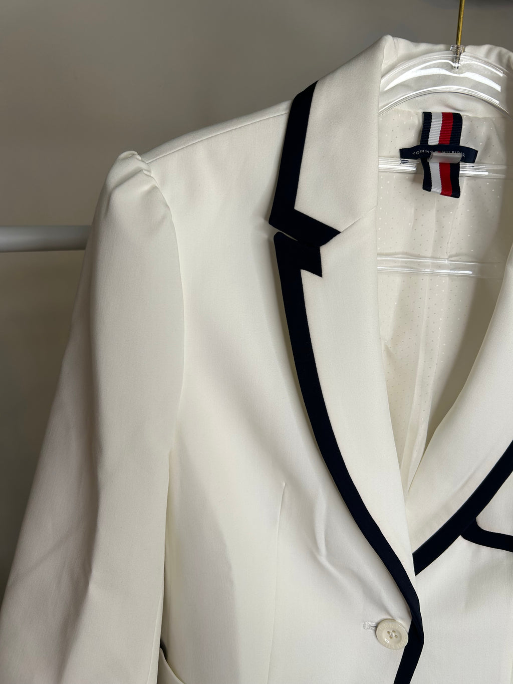 Blazer Tommy
