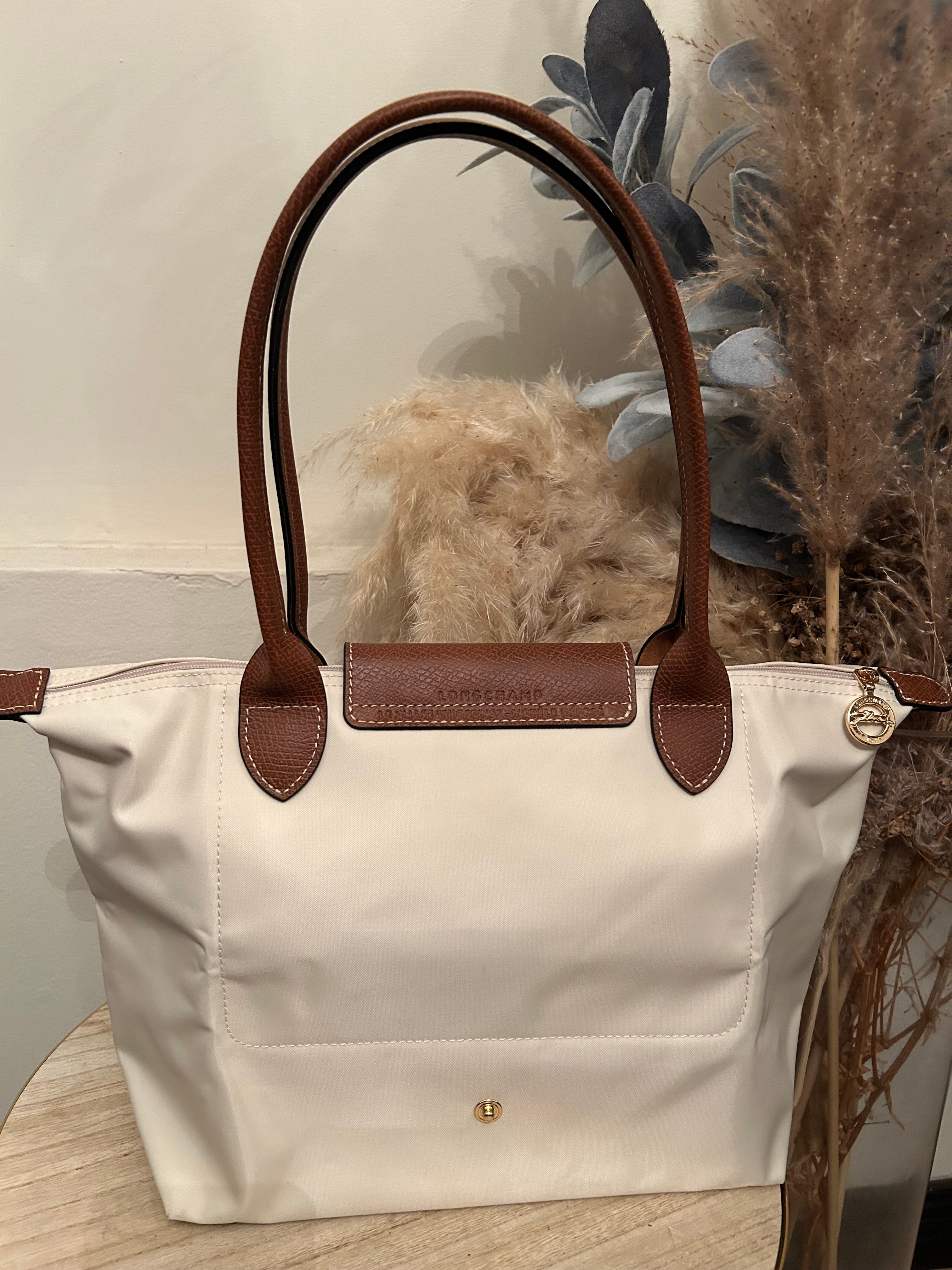 Longchamp M