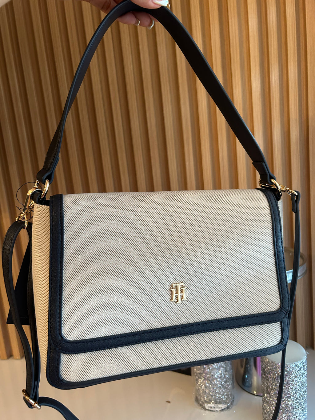 Bolso Tommy