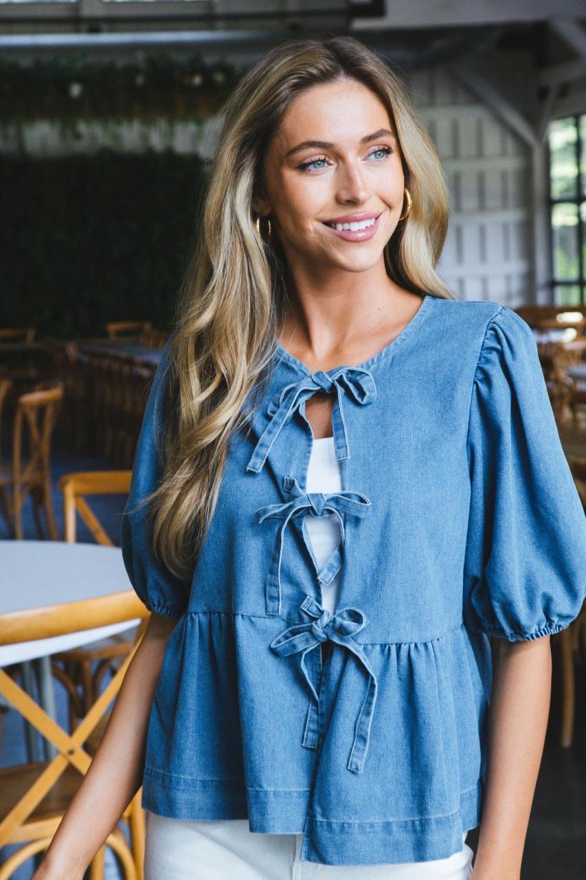 Blusa de lacitos