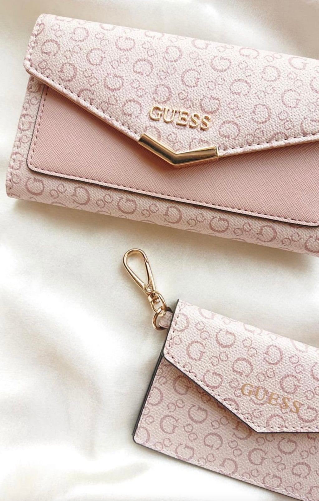 Set Billetera y tarjetero Guess