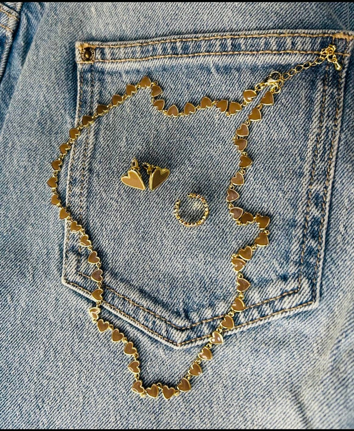 Collar de corazones - Joyería