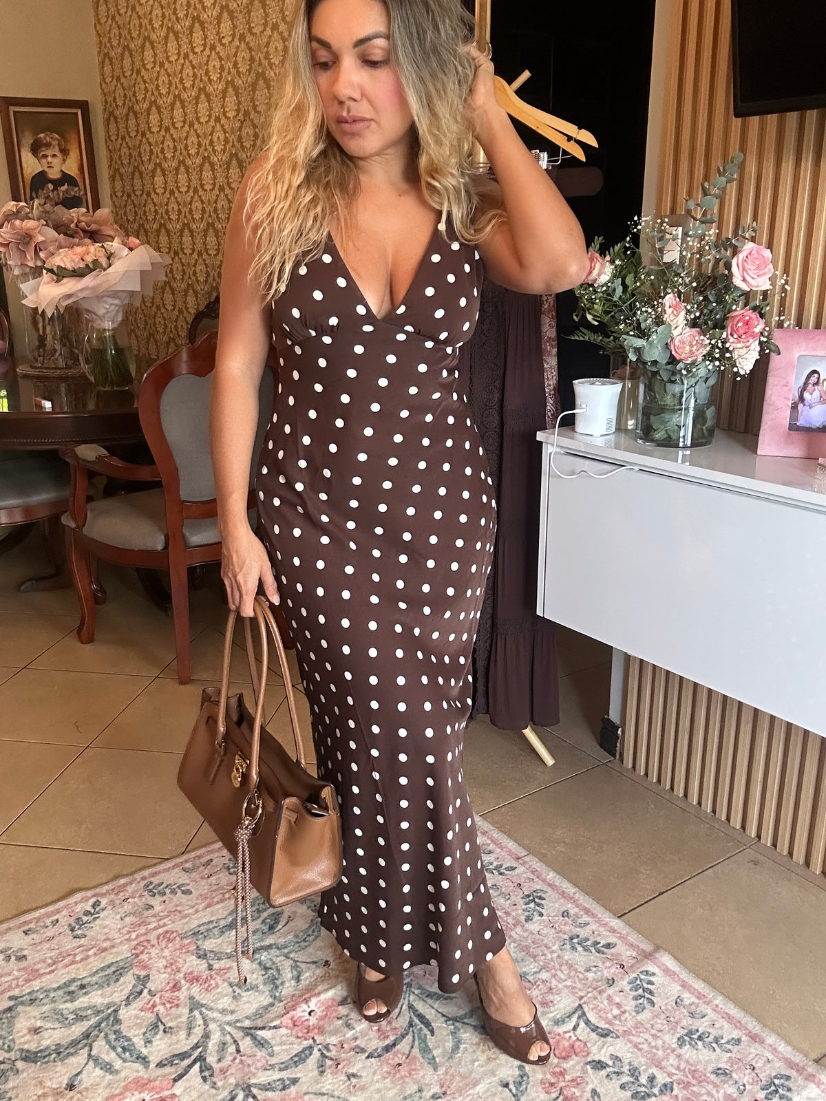 Vestido de bolas café