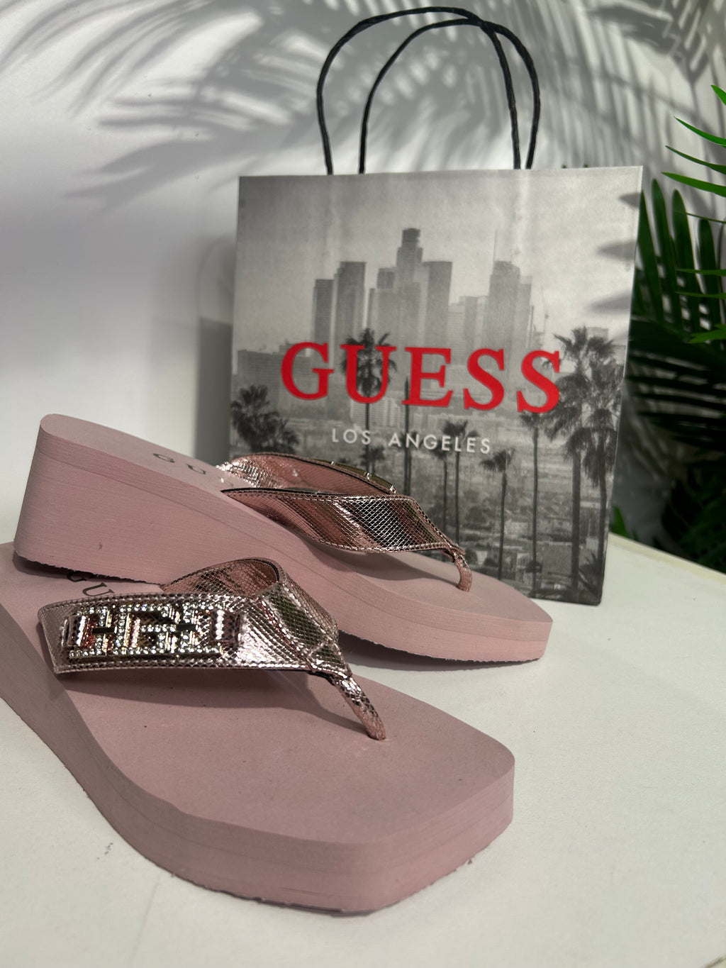 Sandalias Guess