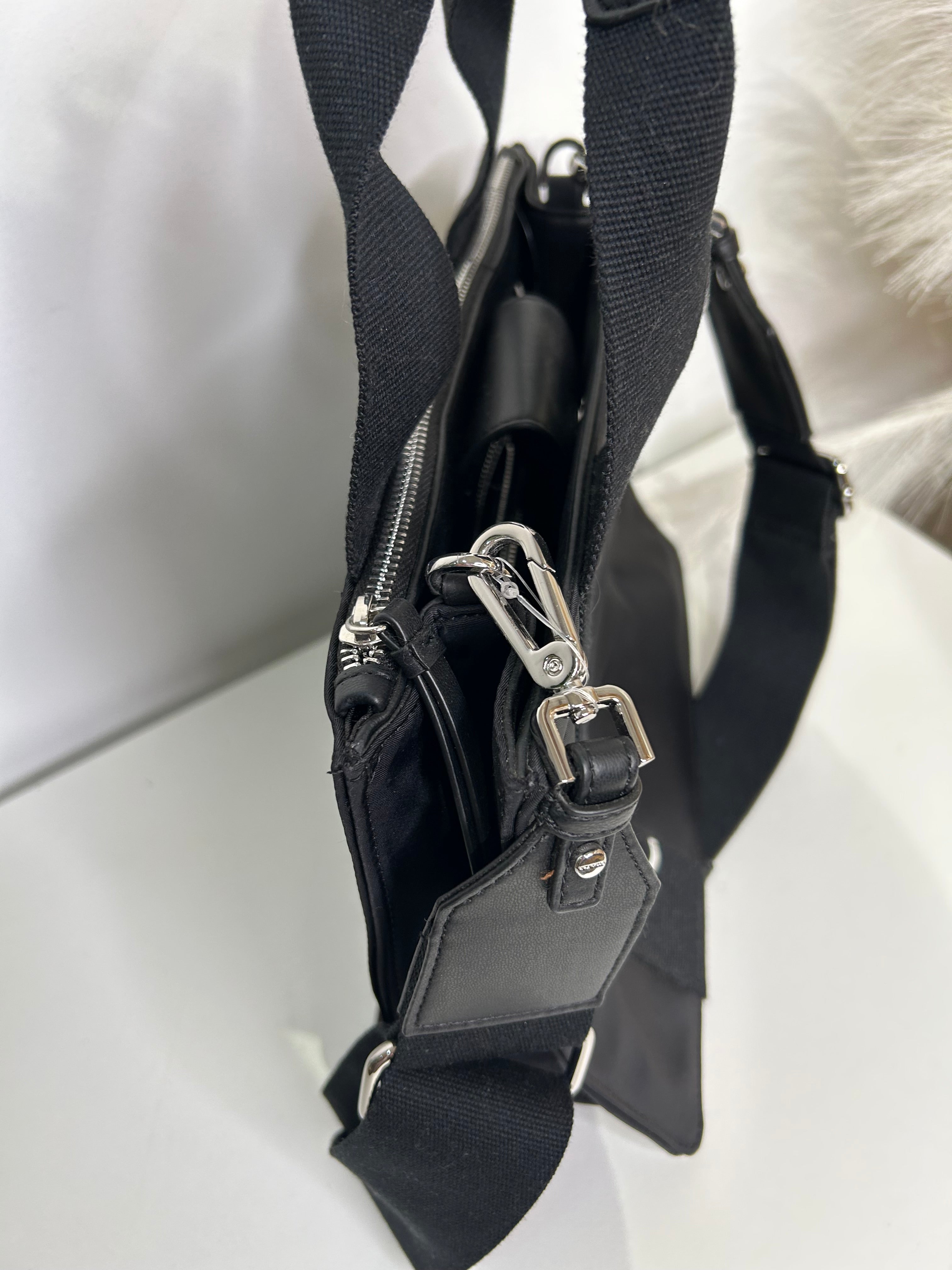 Bolso Calvin Klein