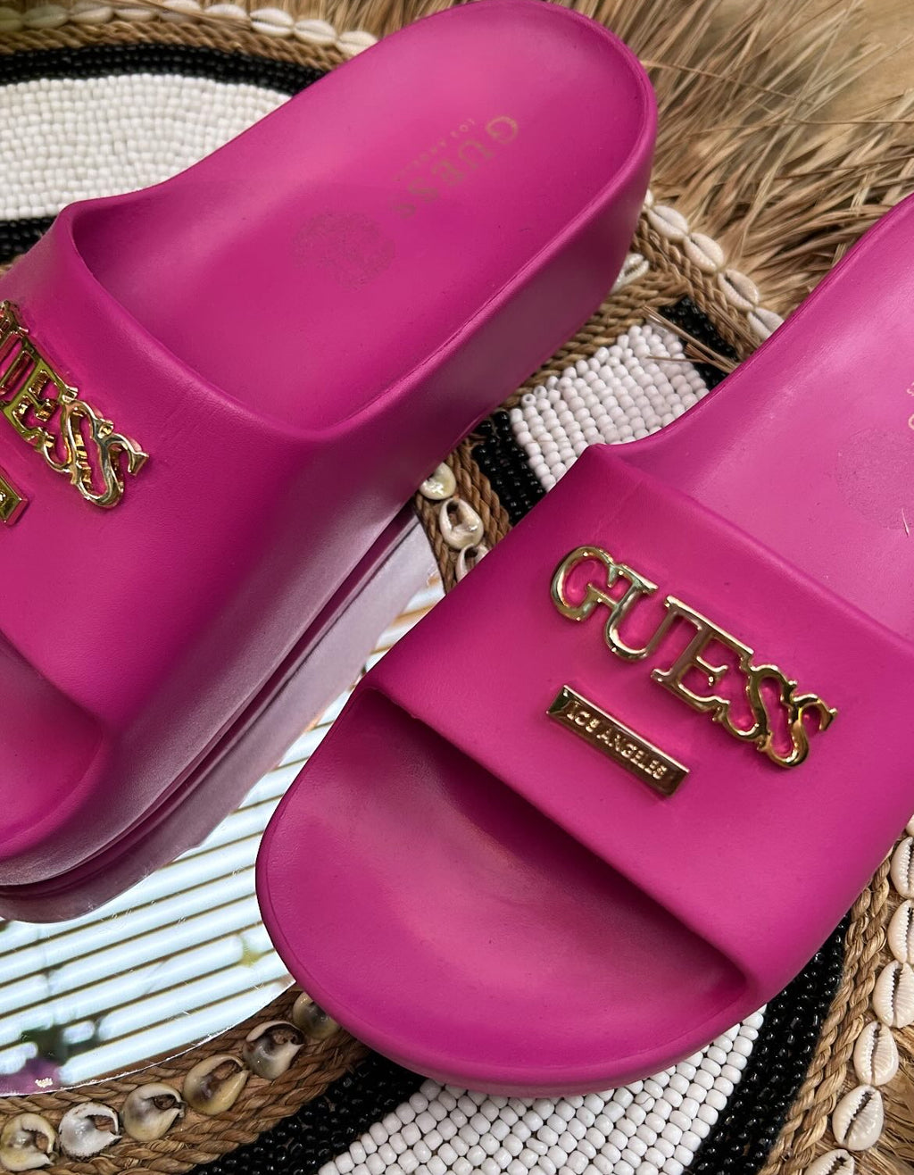 Sandalias Guess
