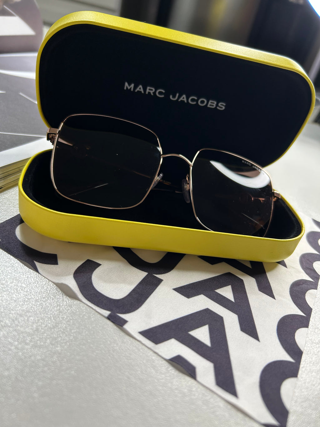 Lentes