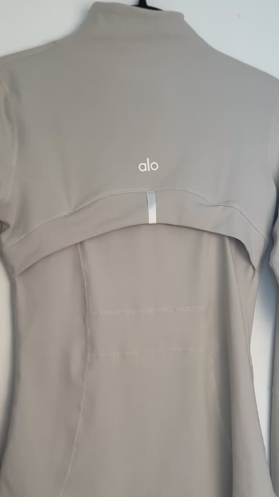 Suéter alo